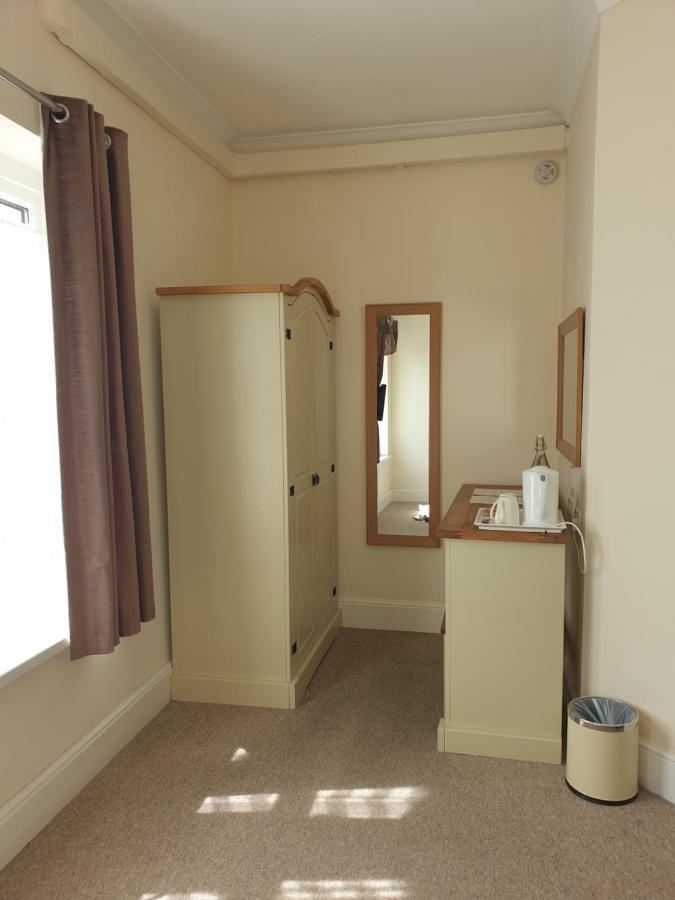 Crofton Guest House Weymouth Exterior foto